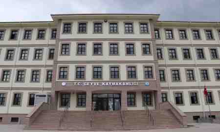 Sokağa çıkma kısıtlaması 18-20 yaş ve 65 yaş üstü ile ilgili İlçe Hıfzıssıhha Kurul Kararları