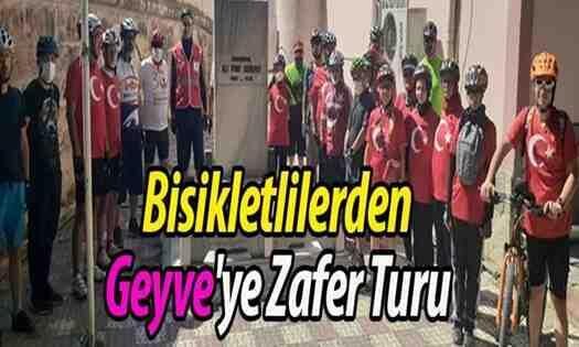 Bisikletlilerden Geyve’ye Zafer Turu