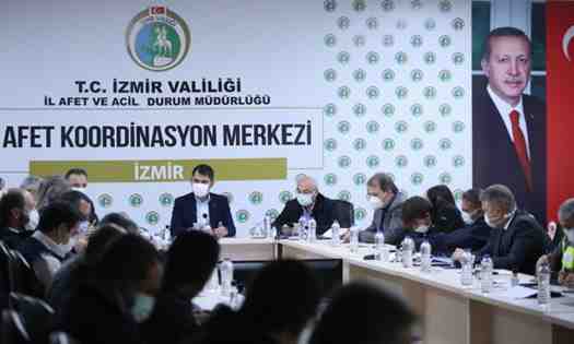 İzmir’deki ağır hasarlı bina sayısı açıklandı