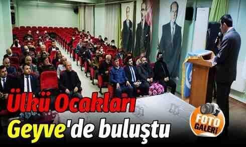 Ülkü Ocakları Geyve’de buluştu..