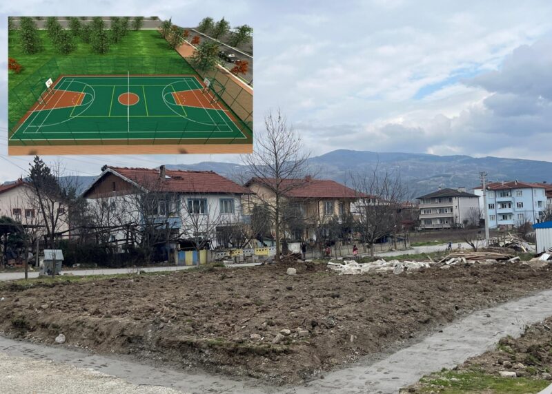 Geyve’de mini basketbol ve voleybol sahalarının yapımına başlıyor.